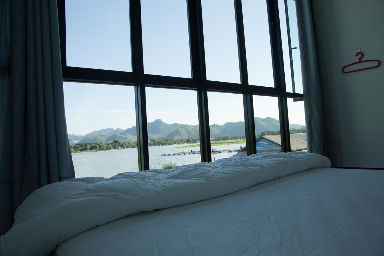 D Hostel Kanchanaburi Exterior photo